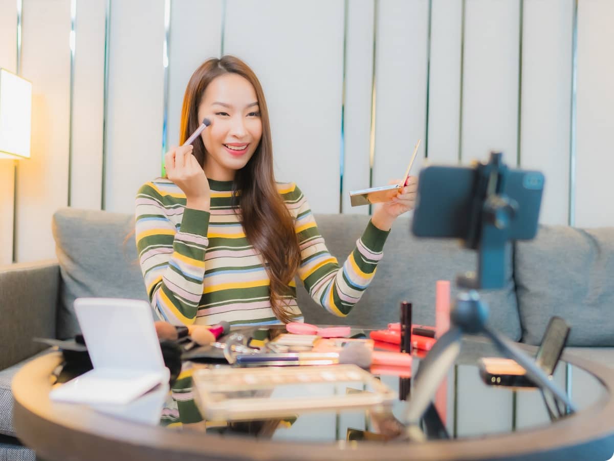 Influencer Marketing