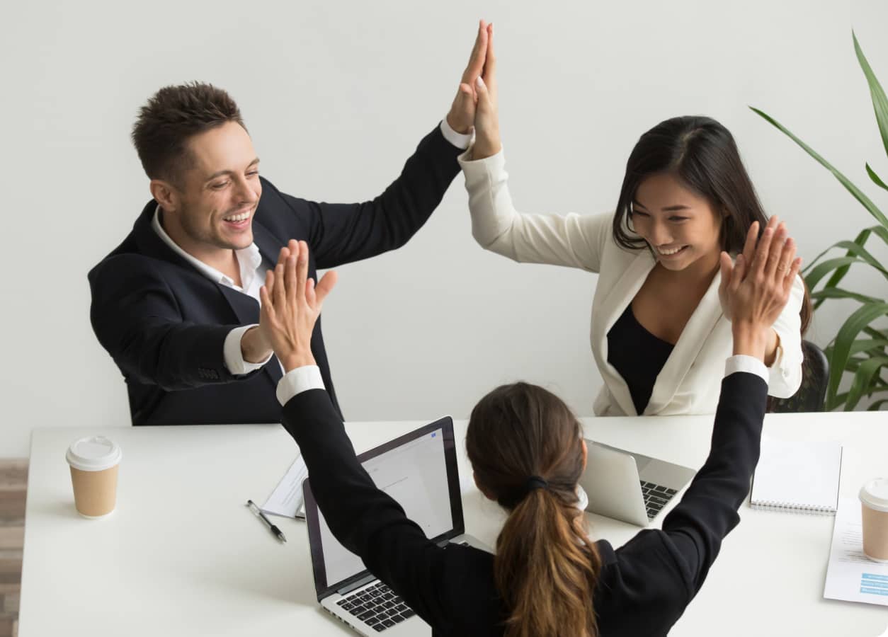 cara memotivasi karyawan